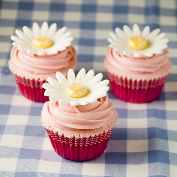 Receta de buttercream de vainilla. Receta de cobertura para cupcakes